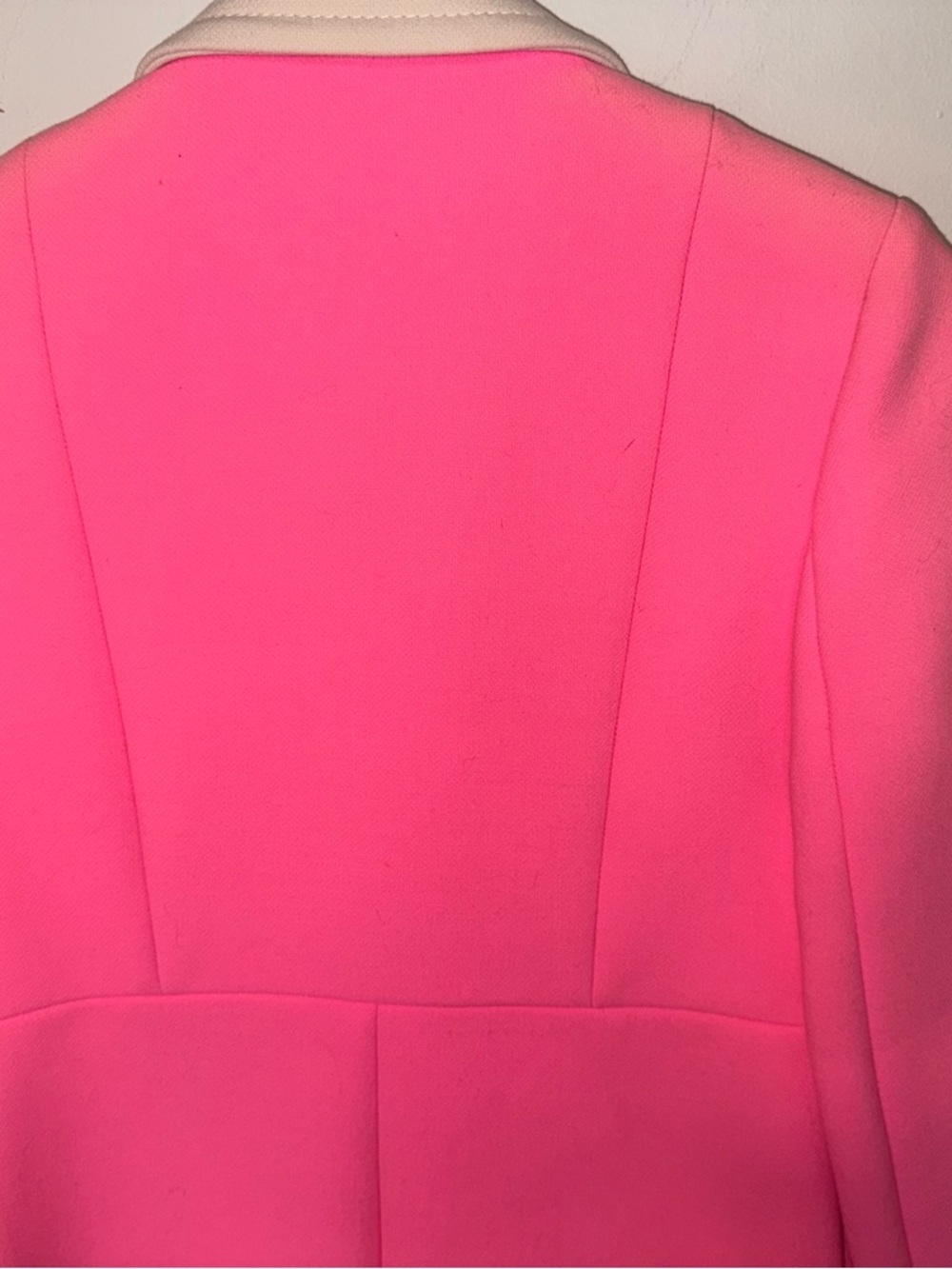 Gucci Pink Wool Blend Pea Coat with Cream Contrast Collar - Picture 8 of 9